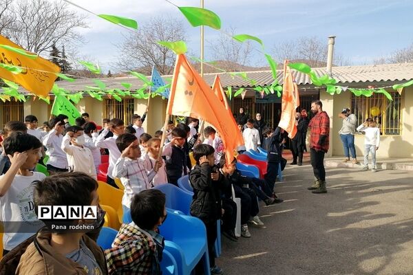 جشن نیمه شعبان در دبستان شهدای کریتون ۲ رودهن