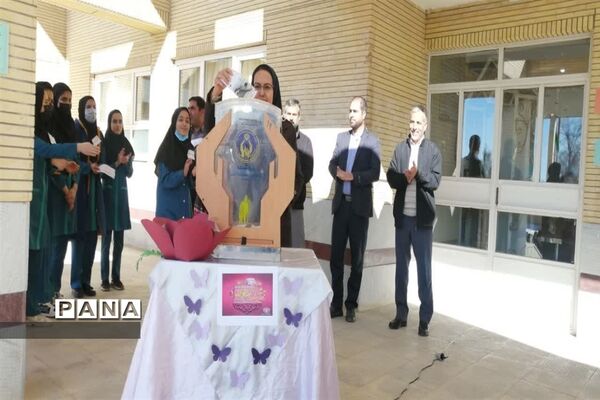 برگزاری جشن نیکوکاری در آموزشگاه دخترانه آیت‌الله کاشانی داران
