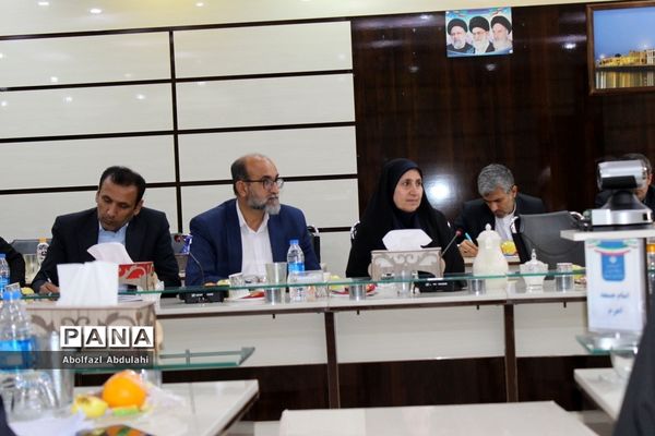 نشست مشترک ائمه جمعه، مدیران و روسای آموزش و پرورش استان بوشهر