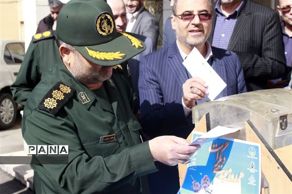 مراسم جشن نیکوکاری در دبیرستان شاهد اطهر ناحیه 1 زنجان