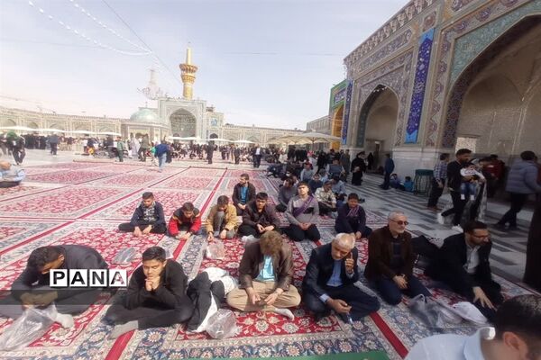 روز دوم اردوی دانش‌آموزان زیارت اولی اصفهانی در مشهد مقدس