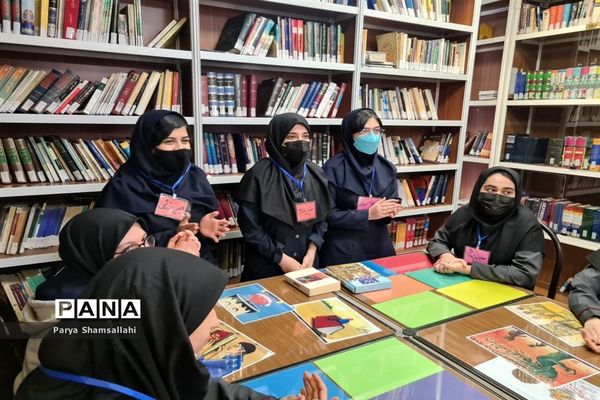 اجرای طرح ایما در دبیرستان فرهنگ دختران منطقه ۱۳