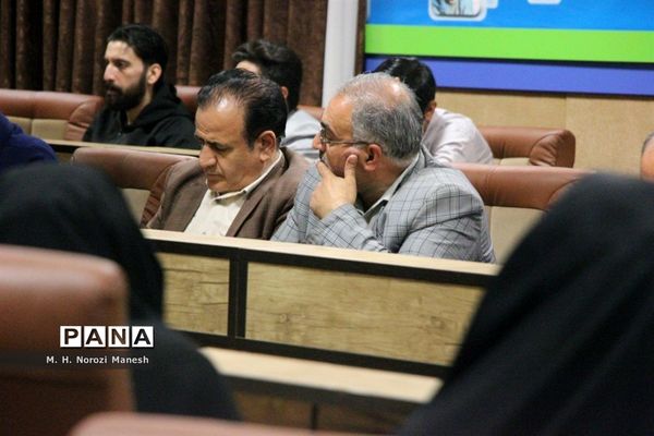 نشست خبری ستاد تسهیلات زائران و خدمات سفر استان قم