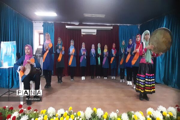 جشنواره فرهنگی و هنری امید فردا در ساری