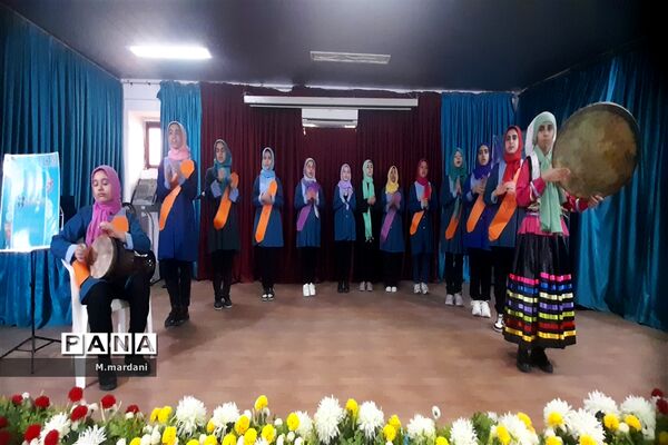 جشنواره فرهنگی و هنری امید فردا در ساری