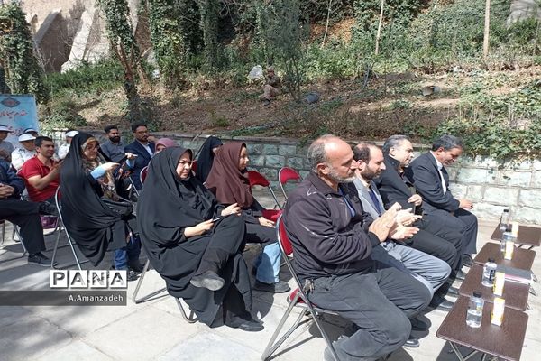 با کاشت هر درخت، یادشهیدی را زنده نگه می‌داریم