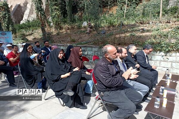 با کاشت هر درخت، یادشهیدی را زنده نگه می‌داریم