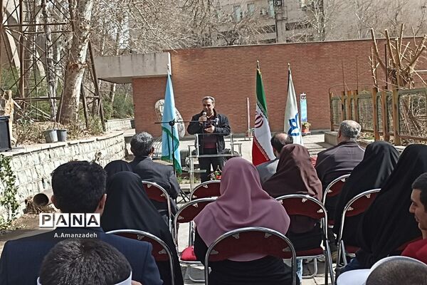 با کاشت هر درخت، یادشهیدی را زنده نگه می‌داریم
