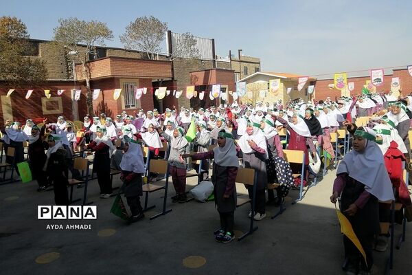 برگزاری جشن نیکوکاری در دبستان بنت‌الهدی فشافویه