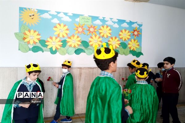 برگزاری جشن نیمه شعبان در دبستان احمد معینی منطقه ۱۳