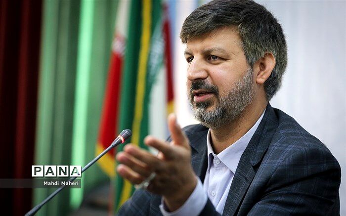 نیکوکاری ابعاد بسیار مختلفی دارد و نباید فقط روی بُعد اقتصادی آن متمرکز شد