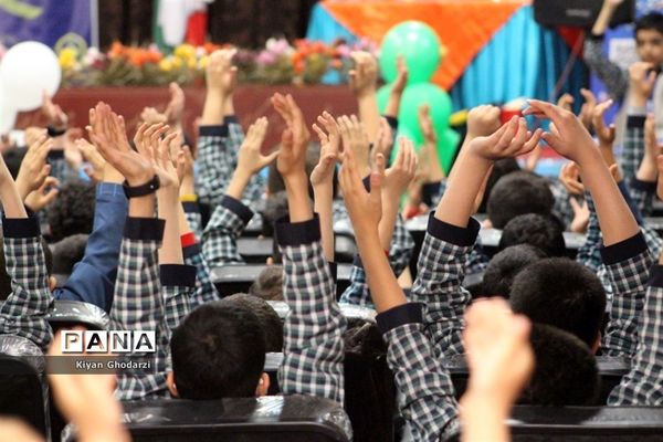 جشن نیکوکاری با حضور مدیر سازمان دانش‌آموزی شهرستان‌های استان تهران