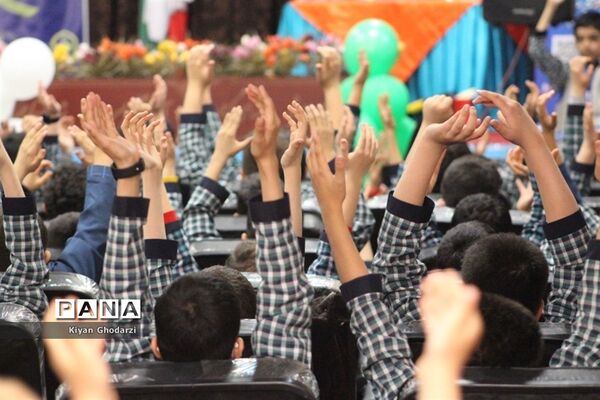 جشن نیکوکاری با حضور مدیر سازمان دانش‌آموزی شهرستان‌های استان تهران