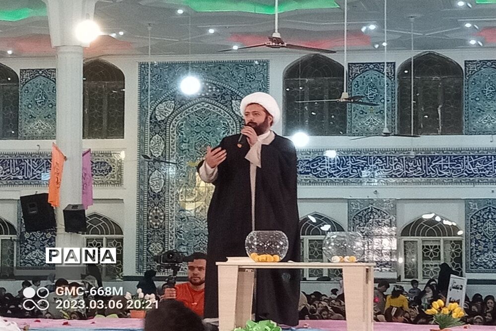 برگزاری مراسم میلاد حضرت مهدی(ع) و جشن تکلیف دانش‌آموزان پسر در تربت جام