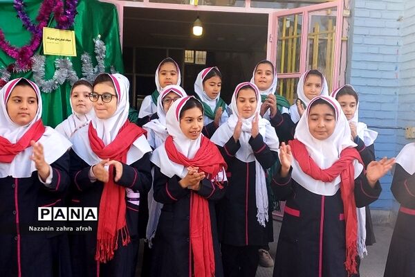 جشن نیمه شعبان درمدرسه امام حسن(ع) و شهید سجادیان رودهن