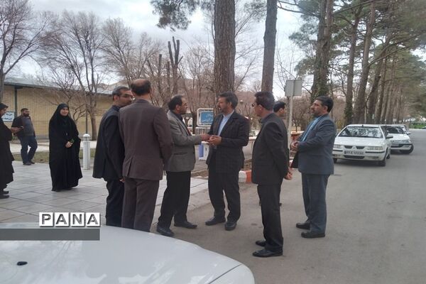 نشست تخصصی کارگروه های  نهادینه‌سازی نظام جامع راهنمایی مشاوره و دوره آموزشی استانداردهای مراقبت در برابر آسیب‌های اجتماعی