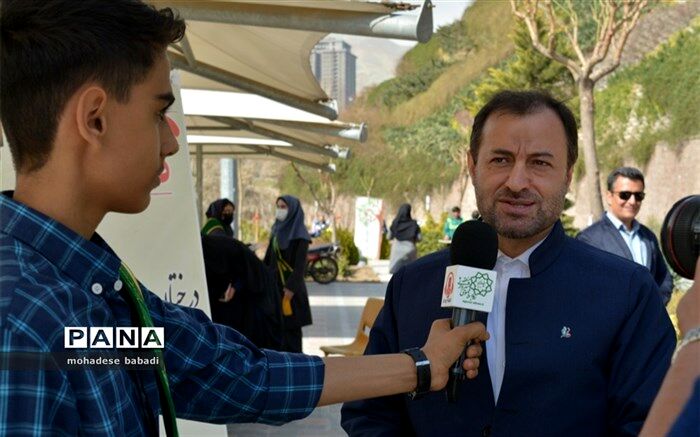 دانش‌آموزان می‌توانند بهترین مروج فرهنگ درختکاری باشند