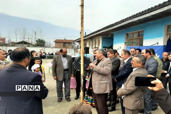 برگزاری همزمان مراسم نمادین جشن نیکوکاری و جشن درختکاری