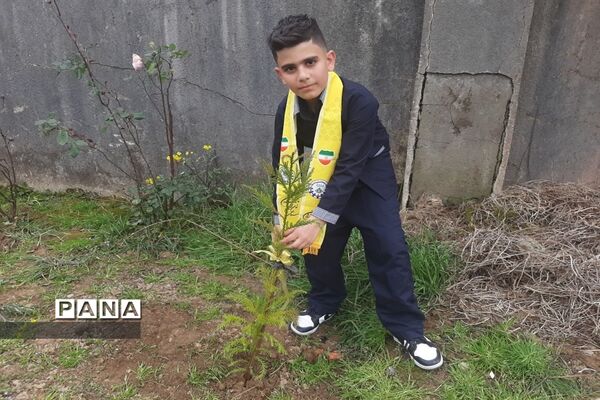 برگزاری همزمان مراسم نمادین جشن نیکوکاری و جشن درختکاری