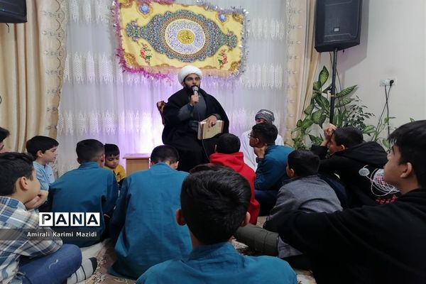 جشن خانگی هیات دانش‌آموزی انصارالمهدی ناحیه 3 به مناسبت میلاد امام زمان(عج)