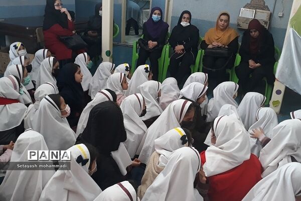 جشن نیمه شعبان در دبستان حضرت  زهرا(س) ۲ رودهن