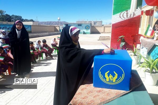 برگزاری جشن نیکوکاری در مدارس شهرستان ابرکوه