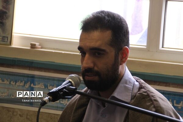 جشن  ولادت حضرت قائم(عج) در آموزش و پرورش شهرستان پردیس
