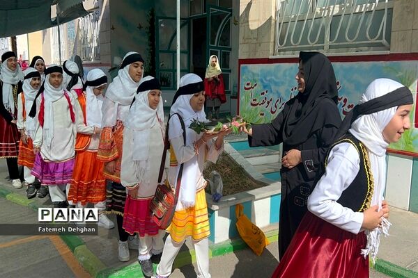 مسابقات فرهنگی هنری جشنواره امید فردا در رشته های آوایی و نمایشی
