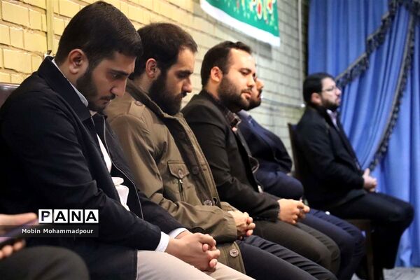 دیدار و تجلیل از مربیان فعال اتحادیه انجمن‌های اسلامی دانش‌آموزی آذربایجان شرقی