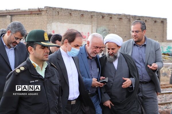 بازدید استاندار تهران از روند اجرایی احداث زیرگذر محمدآباد و داوودآباد شهرستان قرچک