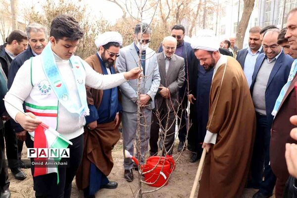 مراسم گرامیداشت روز درختکاری و هفته منابع طبیعی