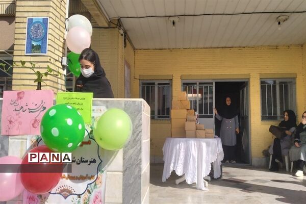 جشن میلاد امام زمان در هنرستان شاهد قائمشهر
