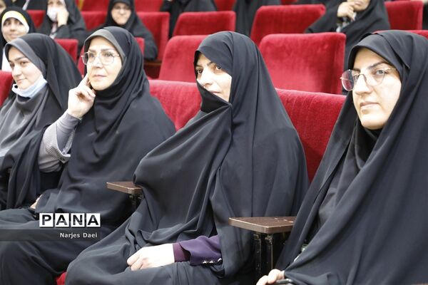 مراسم یادواره شهدا و جشن نیمه شعبان در تالار تربیت