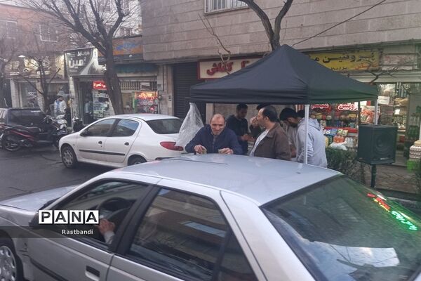 برپایی ایستگاه صلواتی به مناسبت عید امید در منطقه ۱۳
