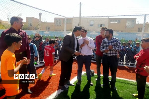 مسابقات فوتبال بین مدرسه‌ای پسران ناحیه یک یزد