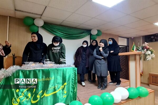 برپایی جشن بزرگ نیمه شعبان در دبیرستان فرهنگ ۱۳