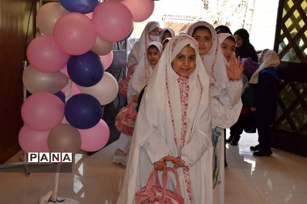 برگزاری جشن عبادت  فرشتگان کوچک در منطقه ۱۴