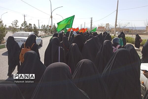 شادپیمایی دختران فاطمی قم به مقصد مسجد مقدس جمکران