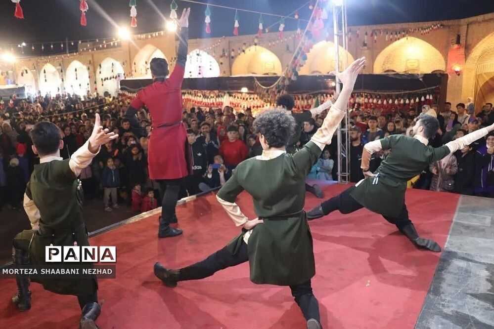 برگزاری جشن نیمه شعبان در کاروانسرای شاه عباسی فشافویه