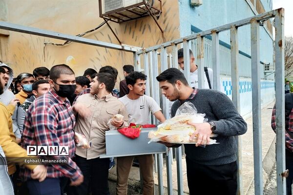 کاشت بذر مهر در عید مهر و همدلی