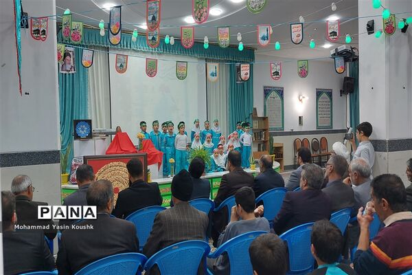 تجلیل از شناسنامه زنده فرهنگ و آداب و رسوم شهر بافران