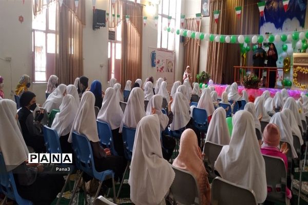 برپایی جشن عید نیمه شعبان در دبستان دخترانه نورایمان منطقه ۳