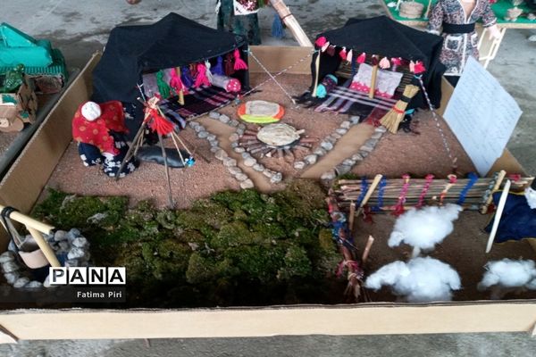 برگزاری ایستگاه صلواتی در دبیرستان الزهرا(س)