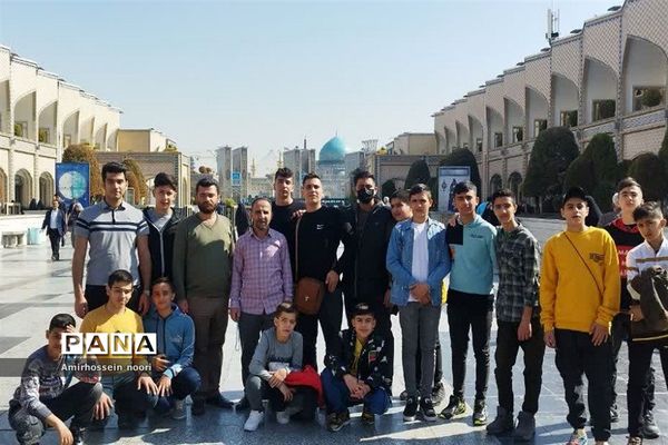 اردوی تفریحی دانش‌آموزان مدرسه شهدای بانک مسکن در مشهد مقدس