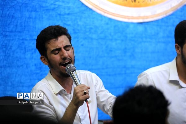 جشن ولادت امام زمان (عج) در دبیرستان فرهنگ مکتبی منطقه ۱۴