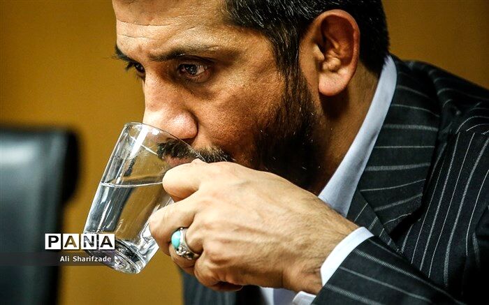 دبیر: اگر به کشتی‌گیری اجحاف شده، اعتراض کند