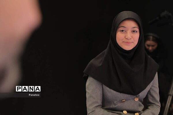 دانش آموز خبرنگاران پانا شهرستان‌های تهران در برنامه تلویزیونی هم ارتفاع