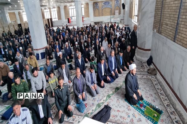 مراسم نماز جمعه کهریزک