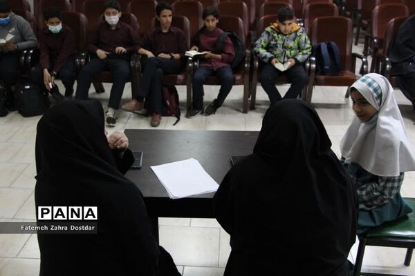آزمون حفظ زیارت جامعه کبیره در کانون امام خمینی(ره) سمنان