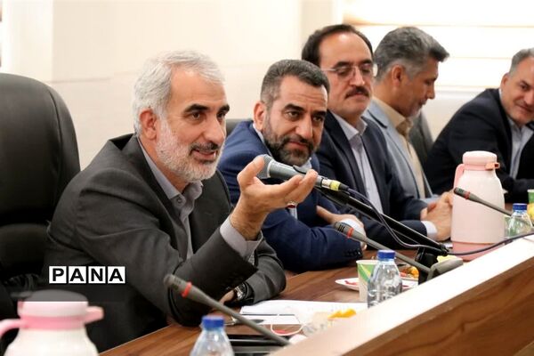 سفر وزیر آموزش و پرورش به شهرستان ابرکوه
